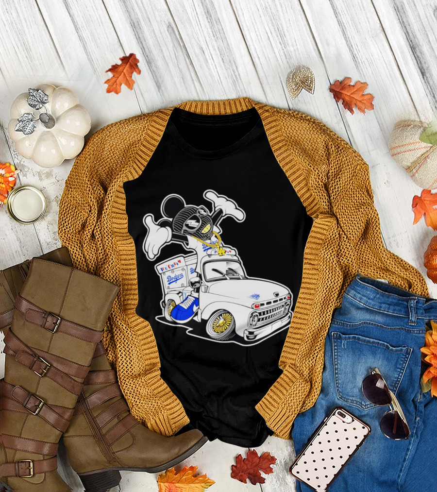Los Angeles Dodgers Mickey Ice Cream Truck Sneaker Chain T-Shirt