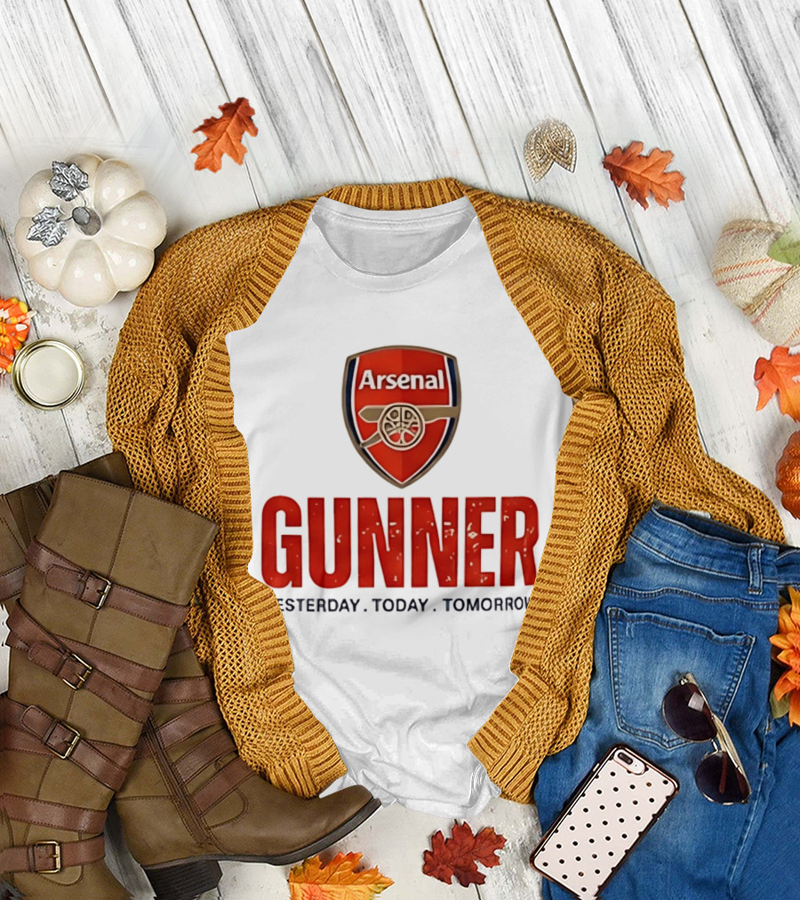 Arsenal Gunner Emblem Yesterday Today Tomorrow T-Shirt