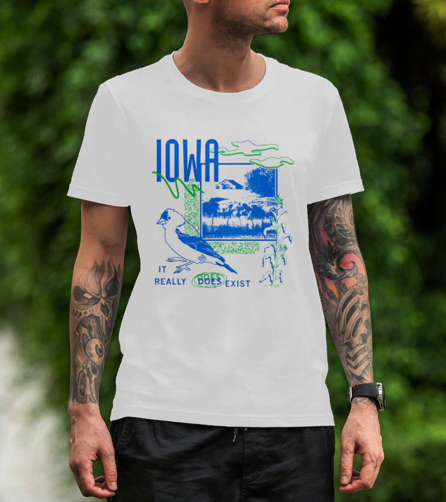 Iowa It Really Does Exist 90s Style Scenic Landscape Bird And Cornfield T-Shirt