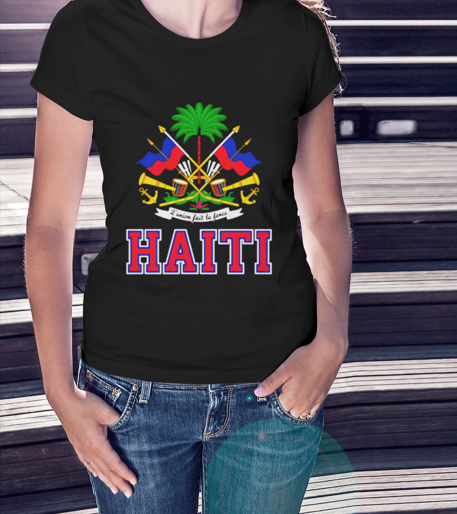 Haiti Coat Of Arms Flag Celebration Haitian Flag Day Independence T-Shirt