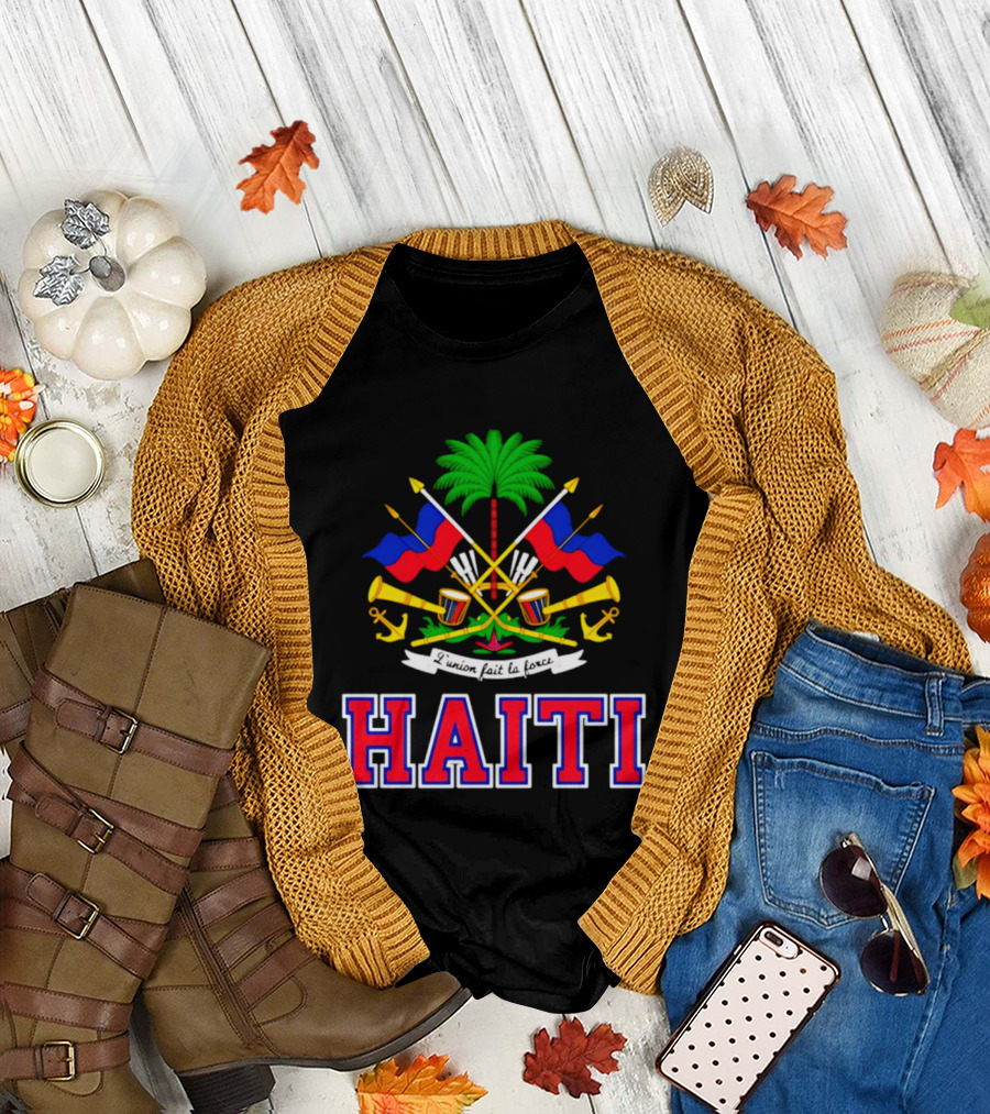 Haiti Coat of Arms Flag Celebration Haitian Flag Day Independence T-Shirt