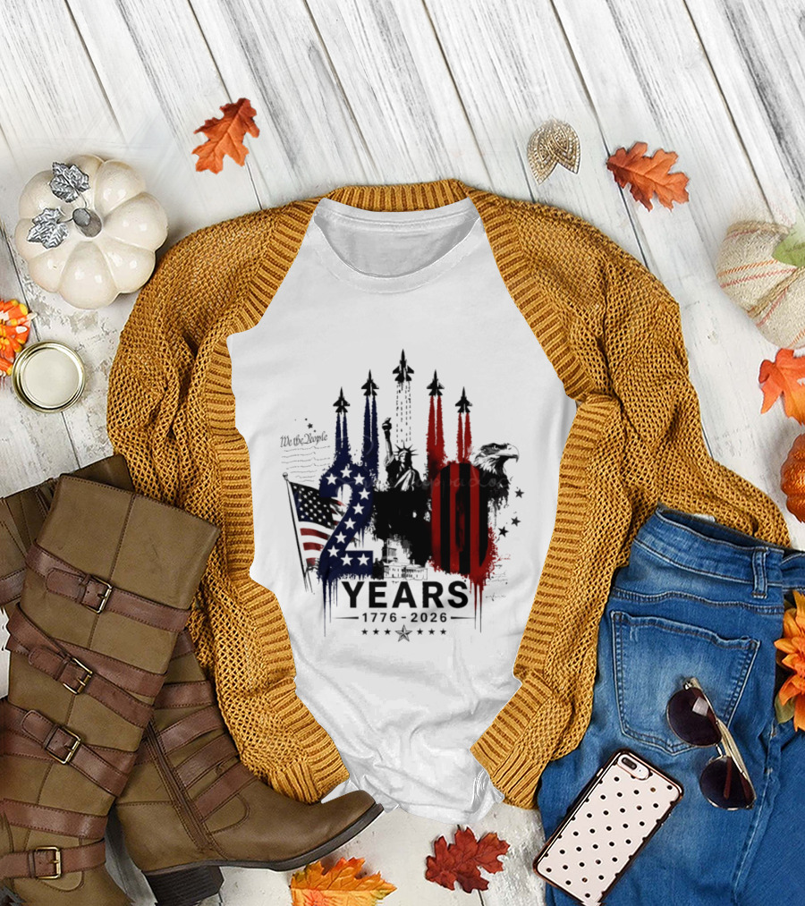Semiquincentennial 250 Years 1776 2026 USA We the People Fireworks Statue of Liberty Bald Eagle American Flag T-Shirt