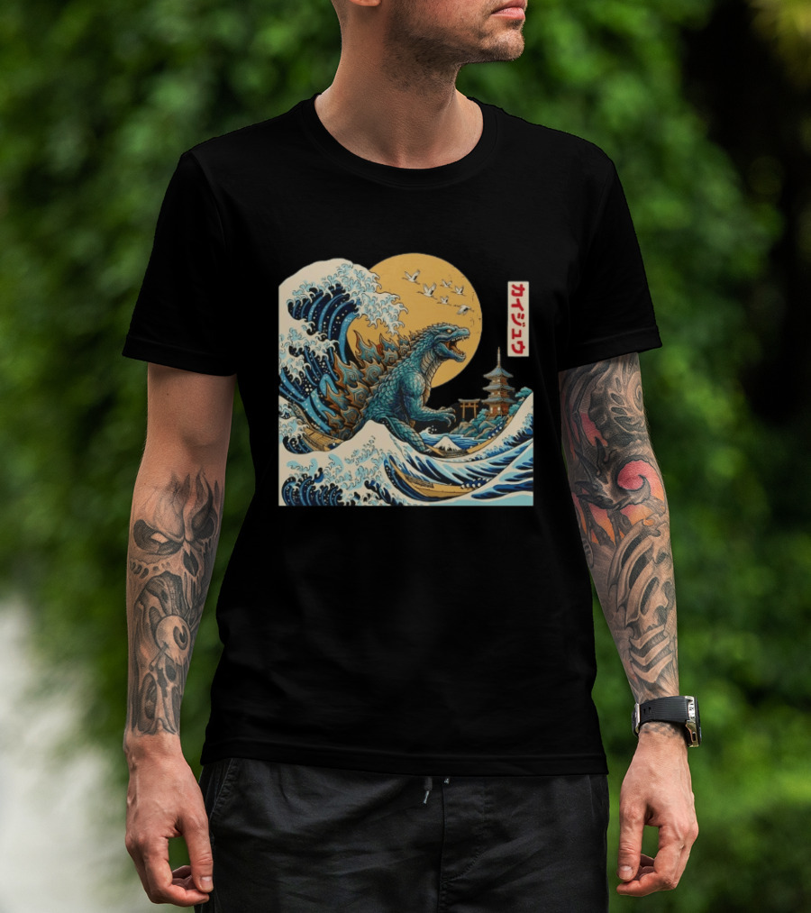 Kaiju Wave Monster Japanese Kawaki Kanji Pagoda Ukiyo E T-Shirt