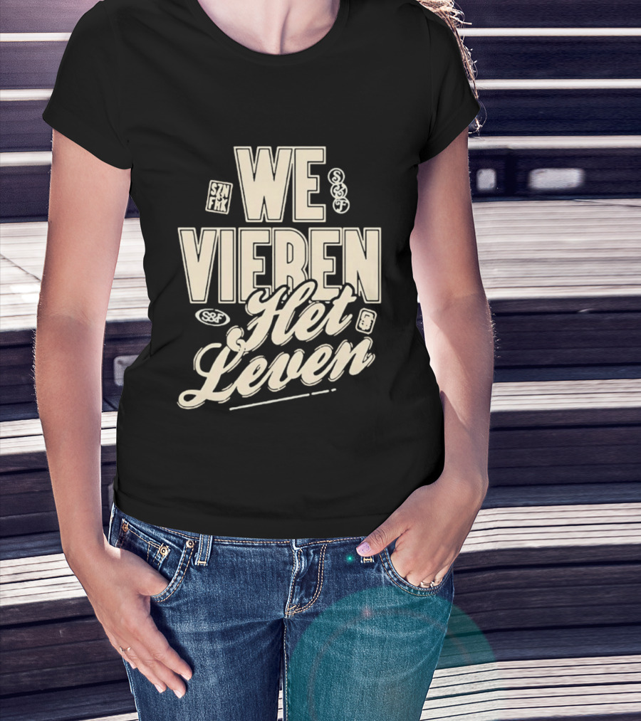 We Vieren Het Leven Tekst Stijl Met Bubbels En Sterren T-Shirt