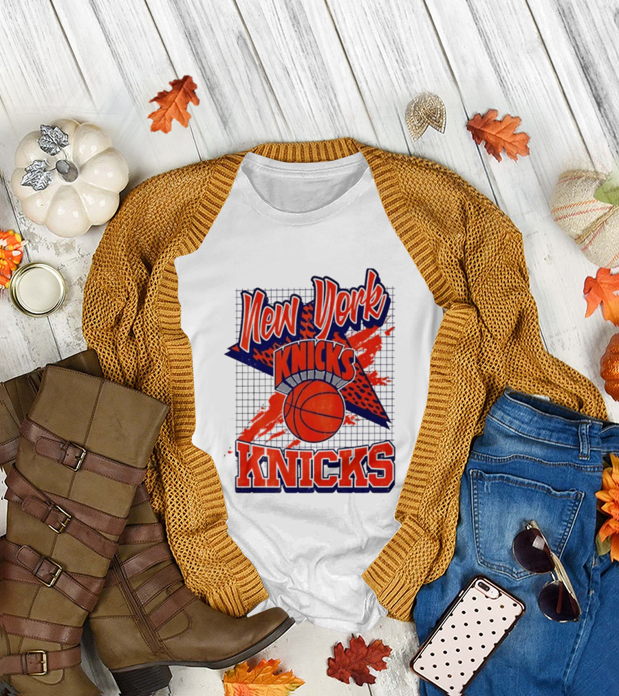 New York Knicks Juvenile Basketball Star T-Shirt