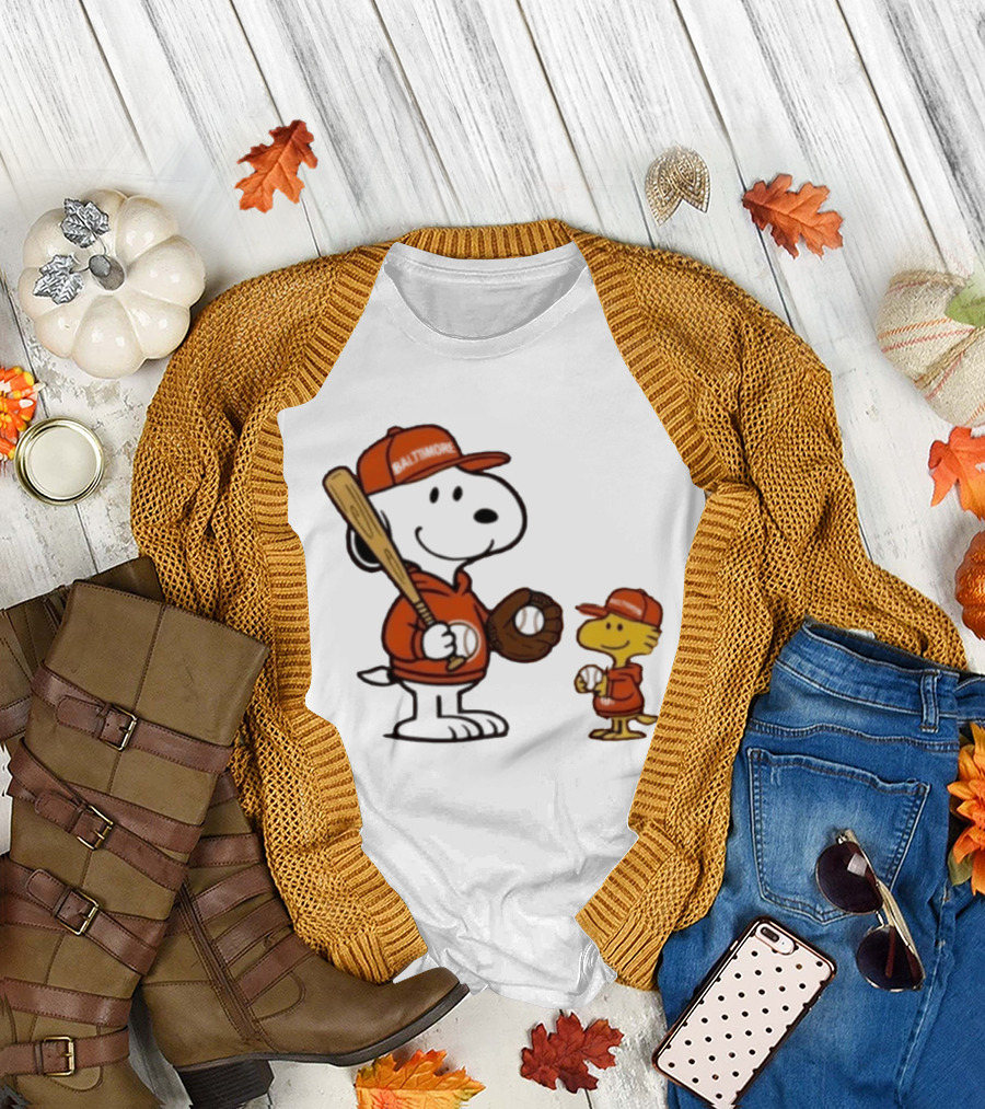 Snoopy Woodstock Baseball Baltimore Orioles Fan Gear T-Shirt