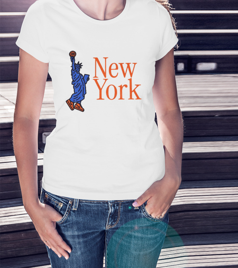 New York Knicks Basketball Statue Of Liberty NBA 2026 T-Shirt