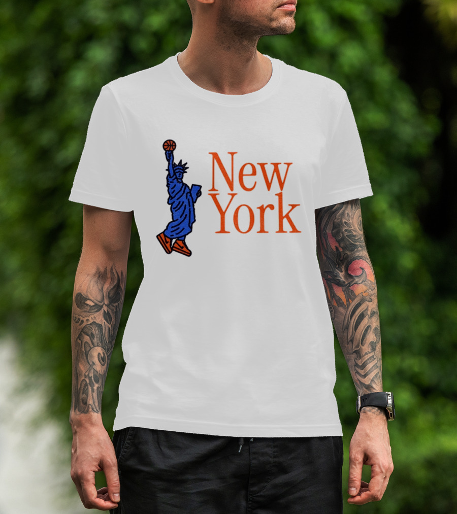 New York Knicks Basketball Statue Of Liberty NBA 2026 T-Shirt