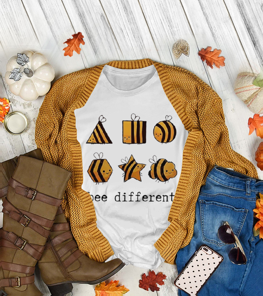 Bee Different Cartoon Bees Triangle Square Star Shapes T-Shirt