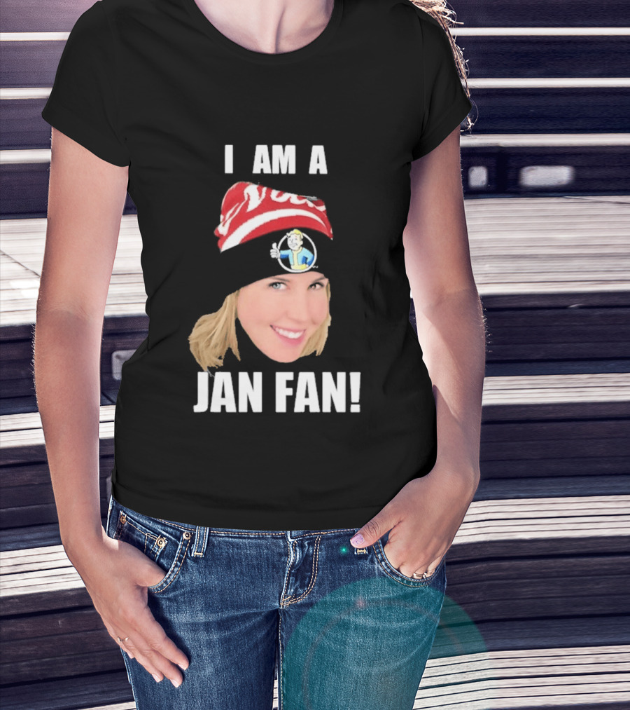 I Am A Jan Fan Face With Red Hat And Iconic Game T-Shirt