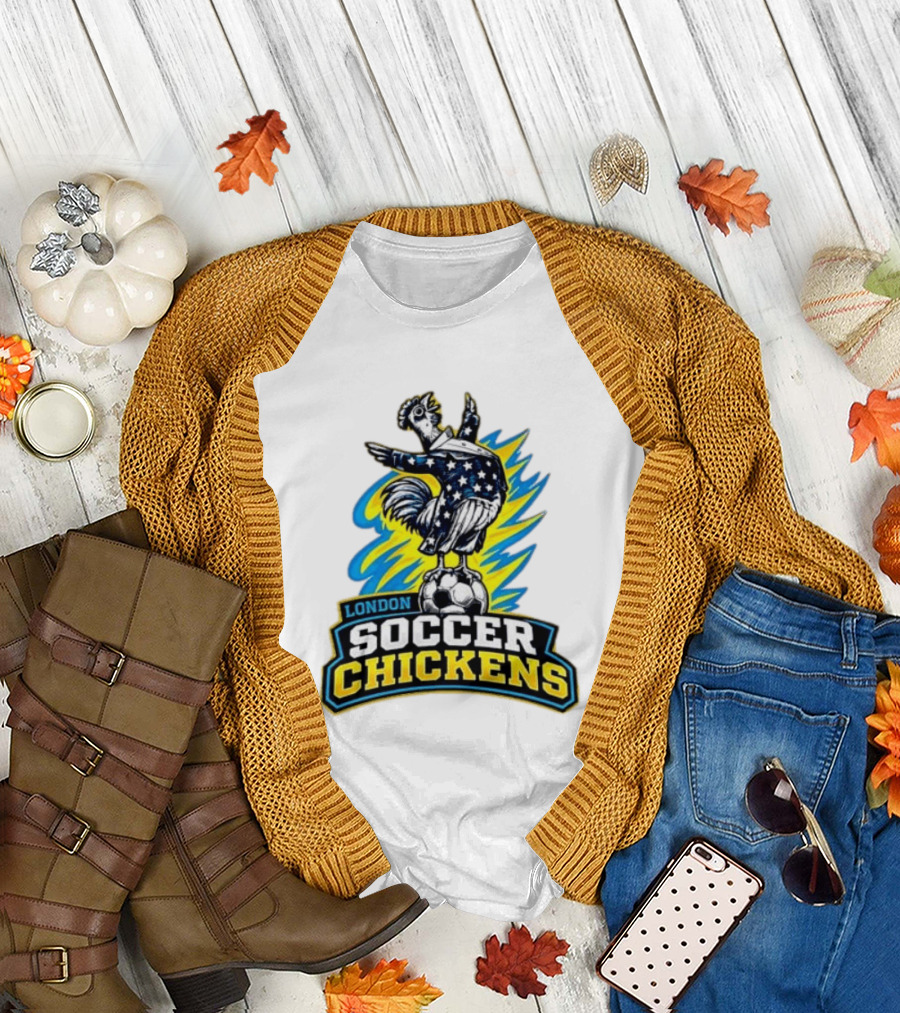 London Soccer Chickens Rooster on Soccer Ball with Stars and Stripes T-Shirt