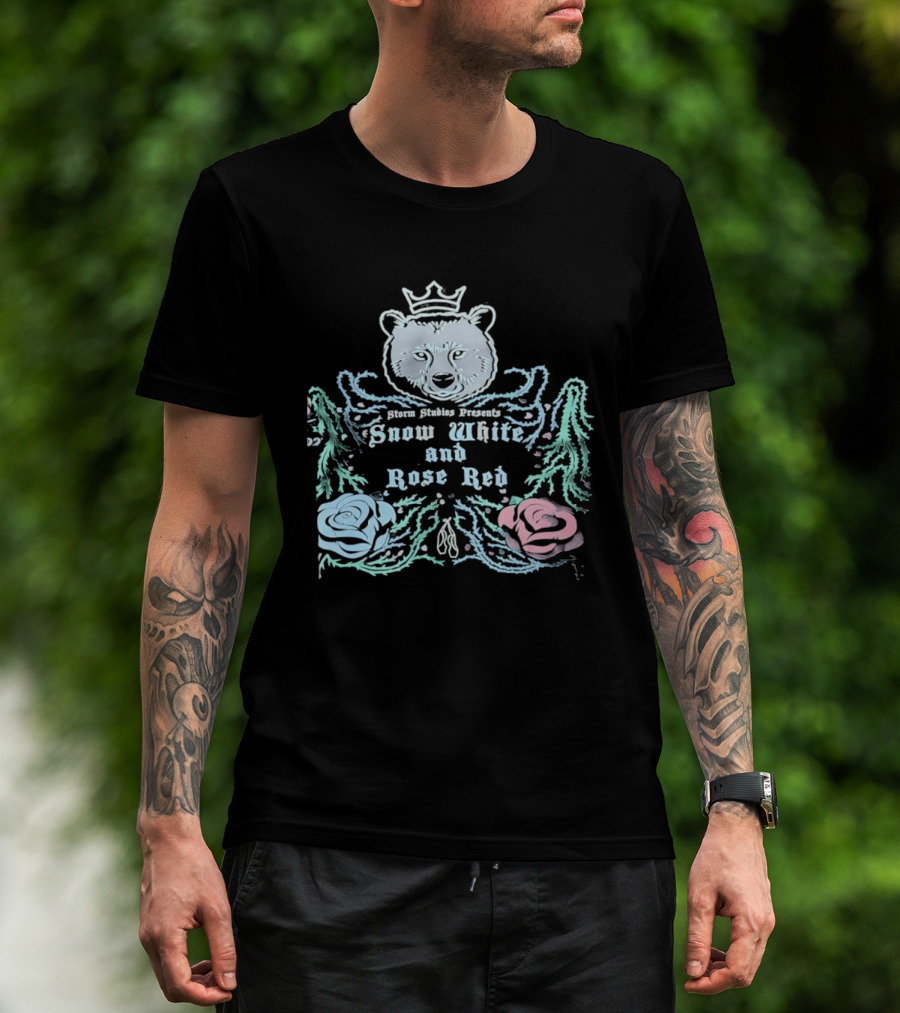 Storm Studios Presents Snow White And Rose Red Bear Crown Roses T-Shirt