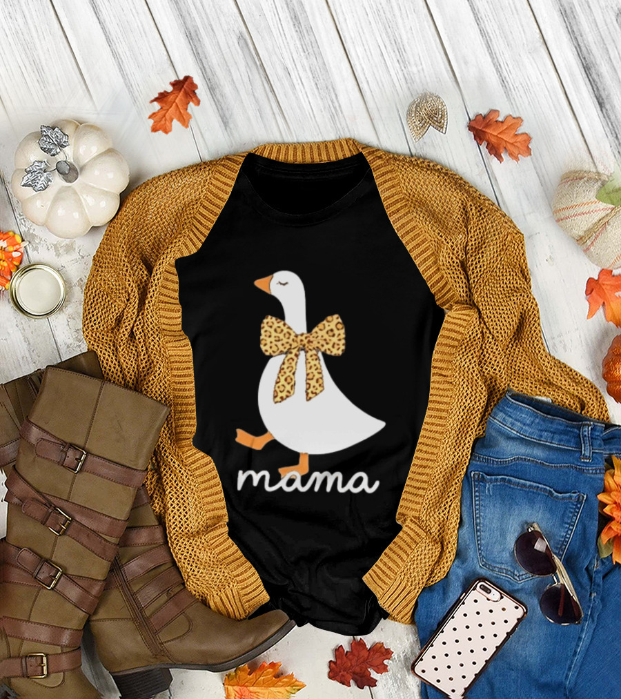 Leopard Bow Goose Mama Cute Animal Print T-Shirt