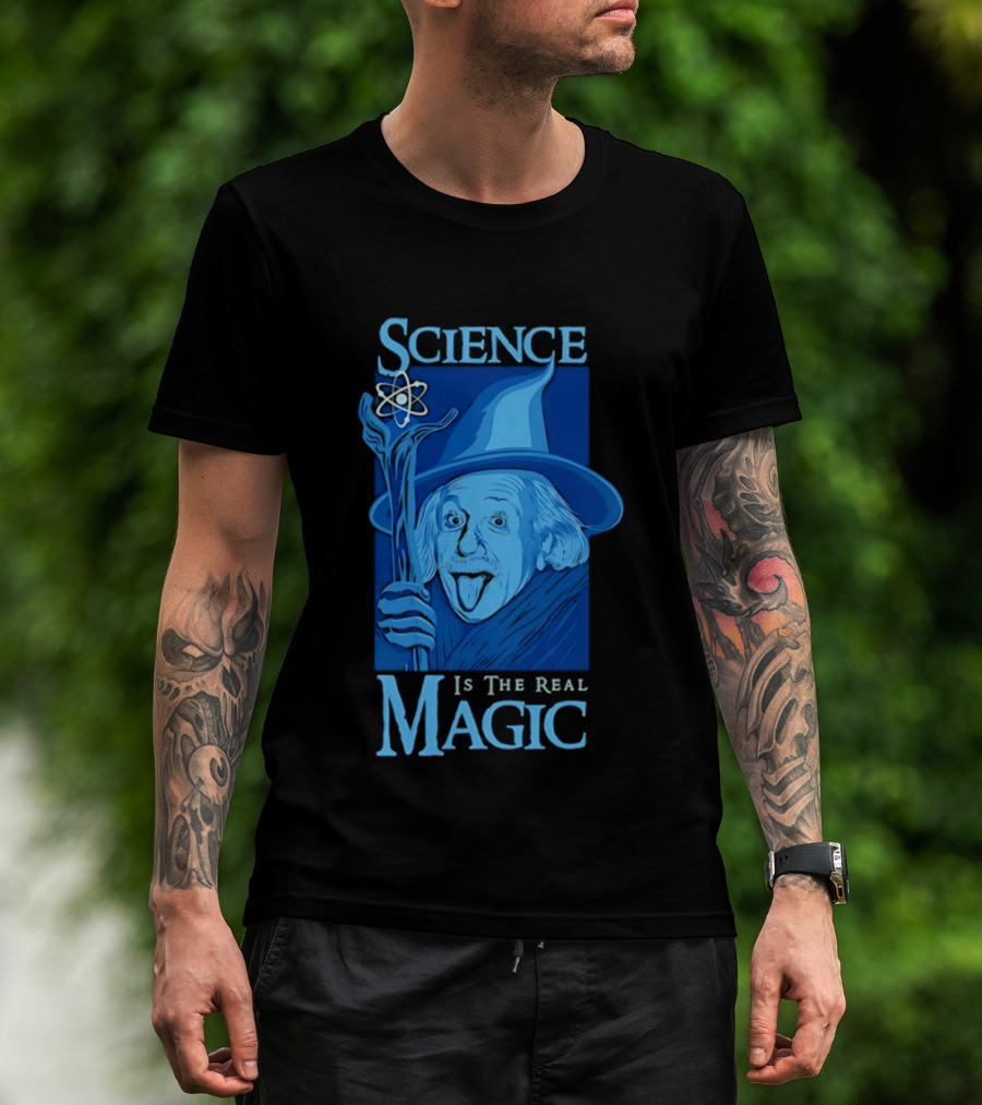 Science Is The Real Magic Einstein Wizard Motif T-Shirt