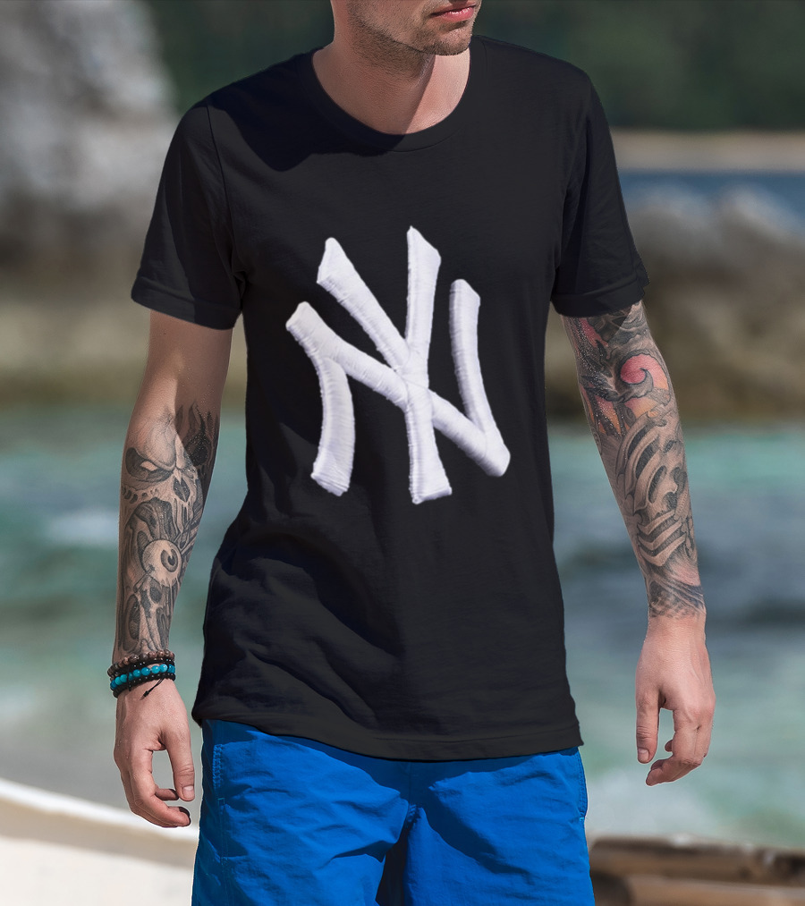 Yankees Inflated Stitch Logo Hat T-Shirt