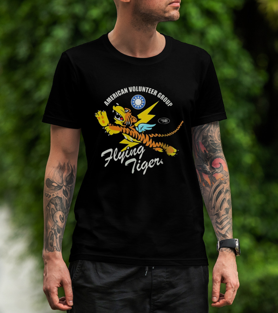 Flying Tigers American Volunteer Group 1941 Emblem Art WWII Aviation History T-Shirt