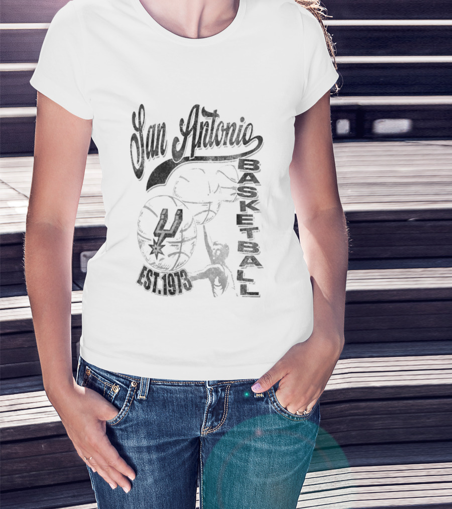 San Antonio Spurs Youth Outerstuff Snoopy Basketball Peanuts Collaboration T-Shirt