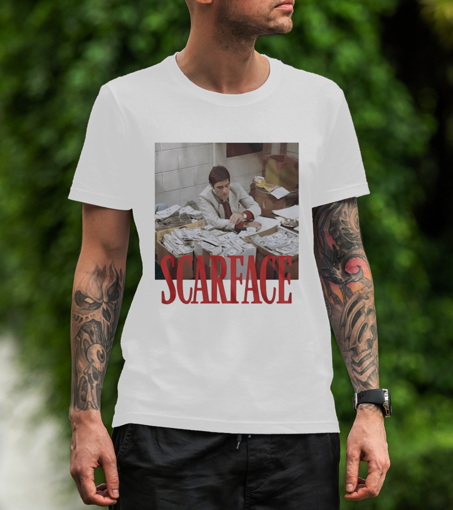 Scarface Tony Montana Al Pacino Money Scene T-Shirt