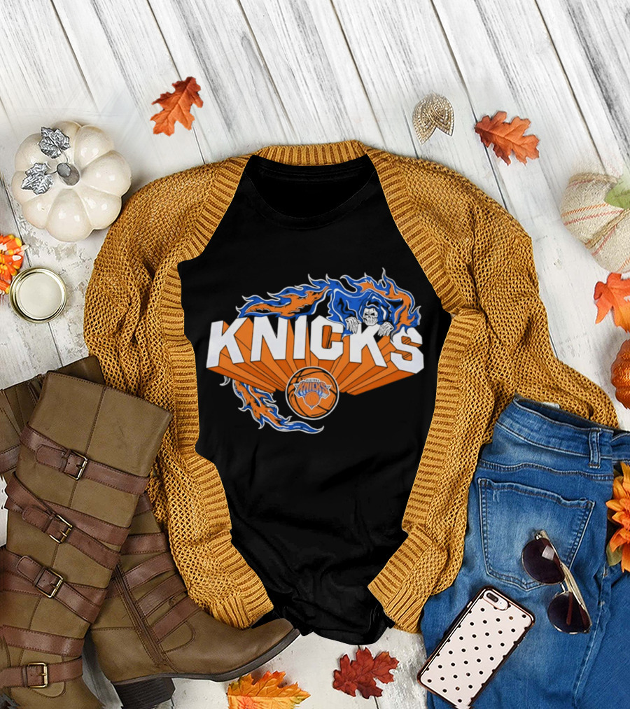Knicks Basketball Team Flame Graphic New York Knicks NBA T-Shirt