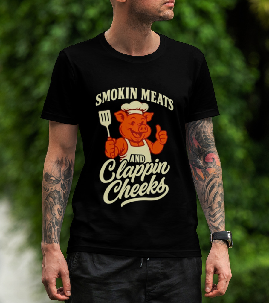 Smokin Meats And Clappin Cheeks Pig Chef Thumbs Up BBQ T-Shirt