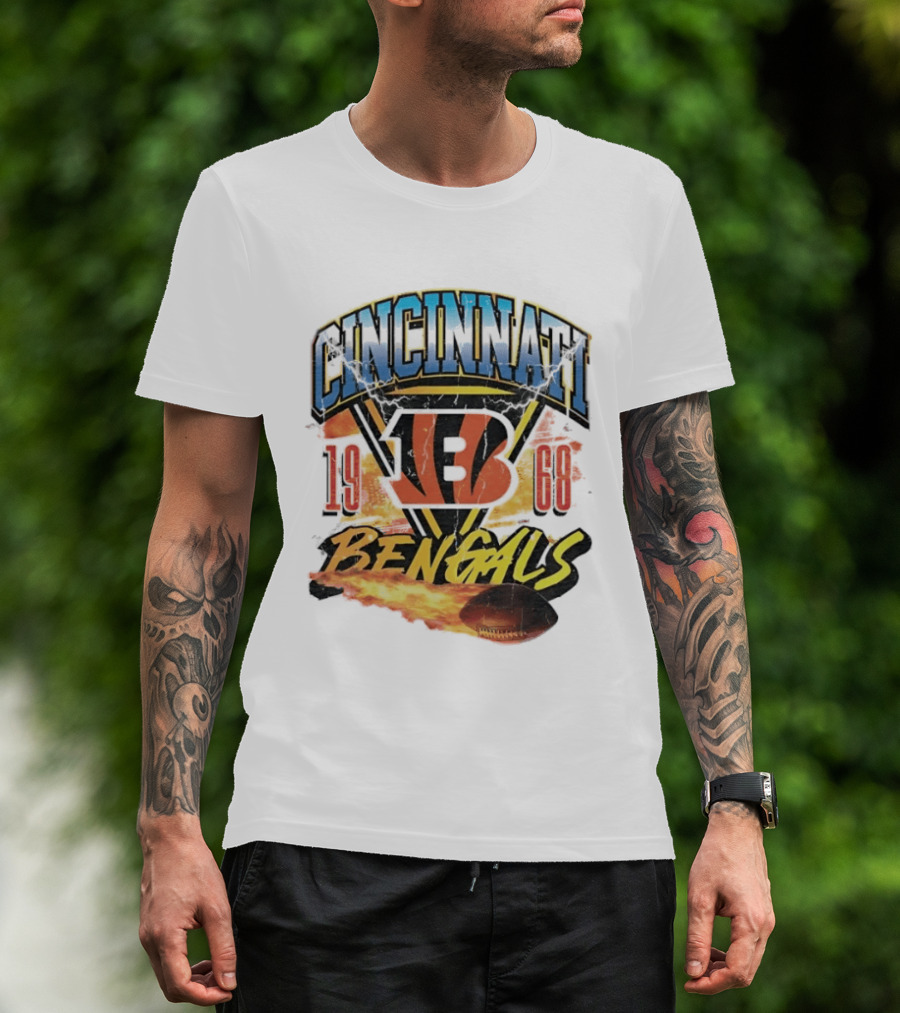 Cincinnati Bengals 1968 Flaming Football Vintage NFL T-Shirt