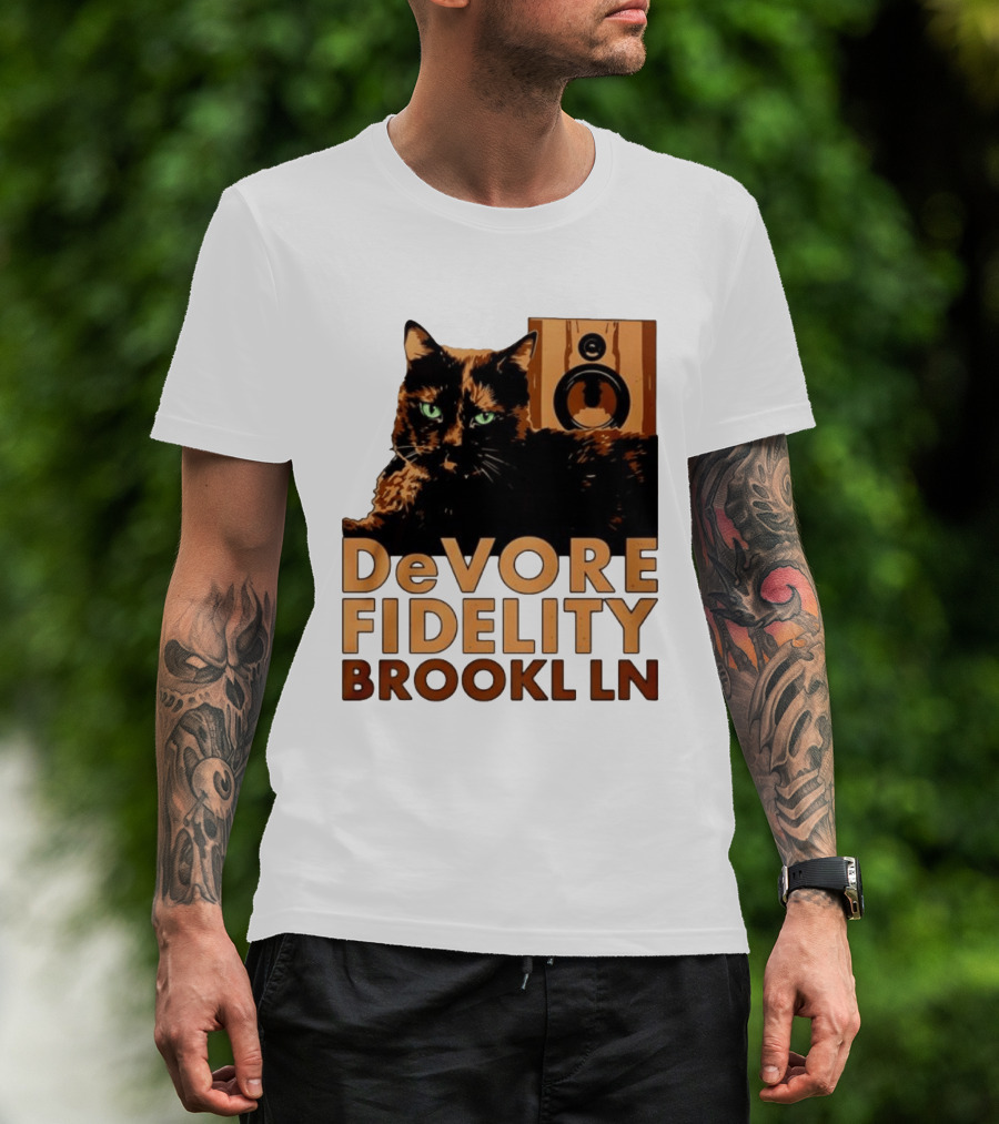 DeVore Fidelity Brooklyn Cat Speaker T-Shirt