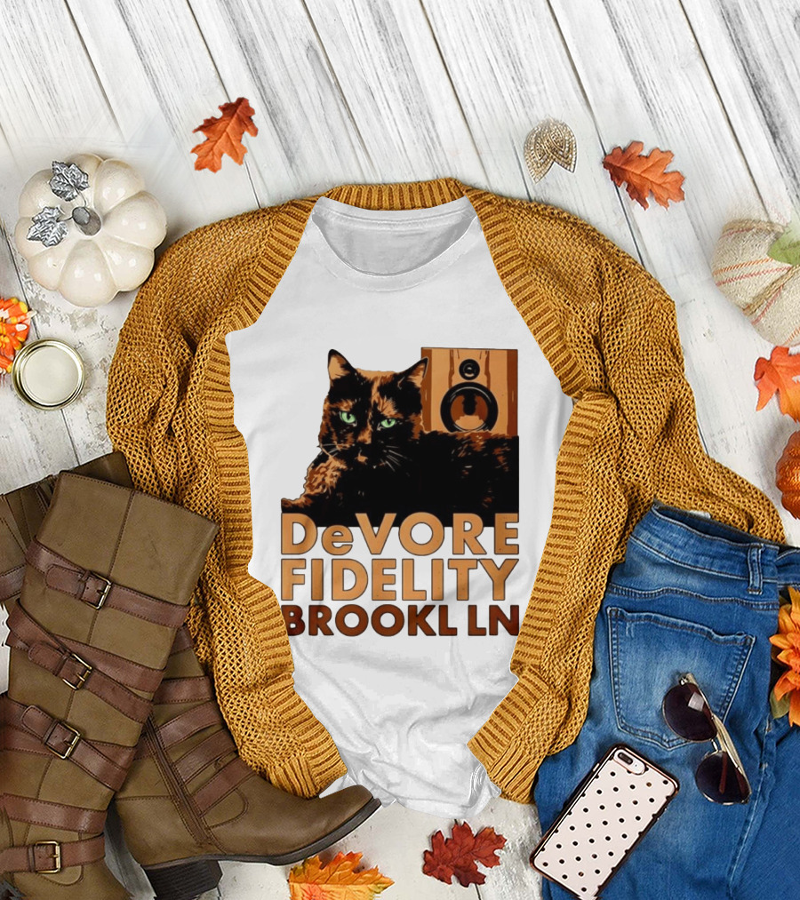 DeVore Fidelity Brooklyn Cat Speaker T-Shirt