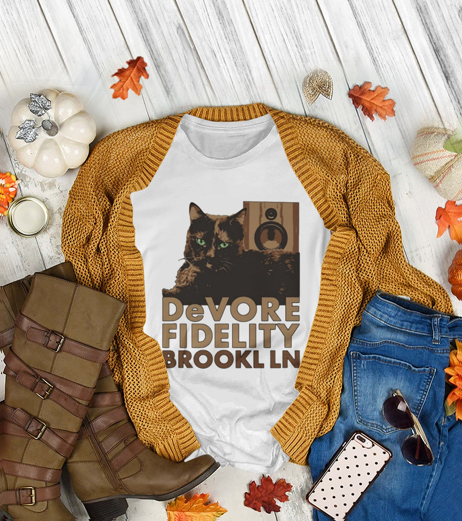 DeVore Fidelity Brooklyn LN Cat Speaker T-Shirt