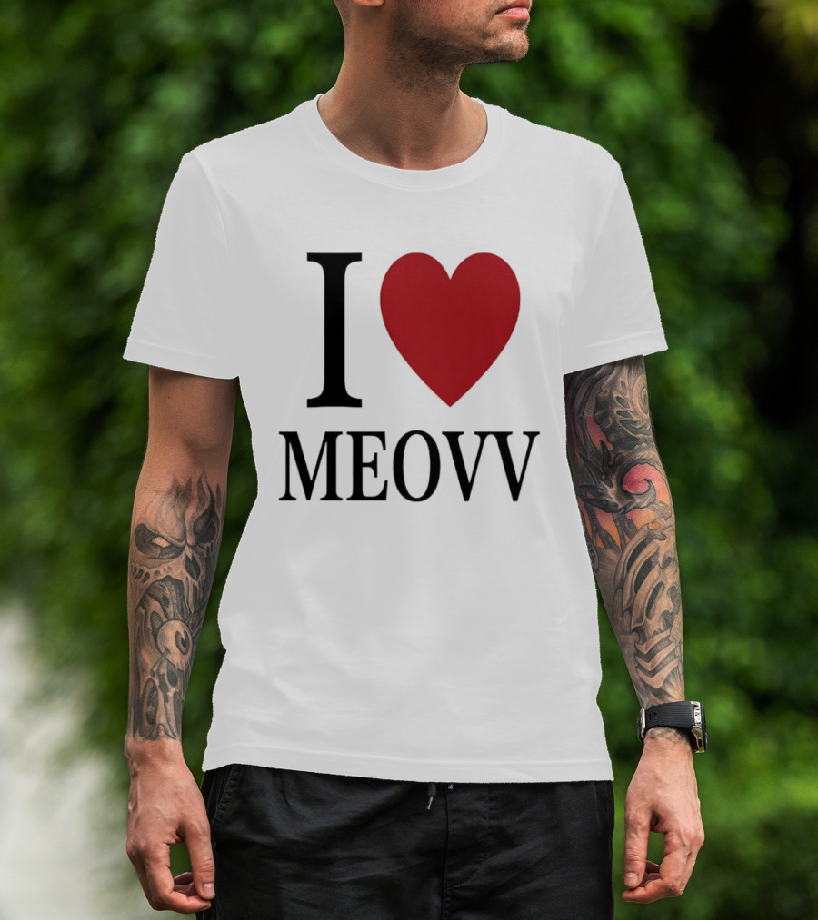 I Heart Meovv T-Shirt