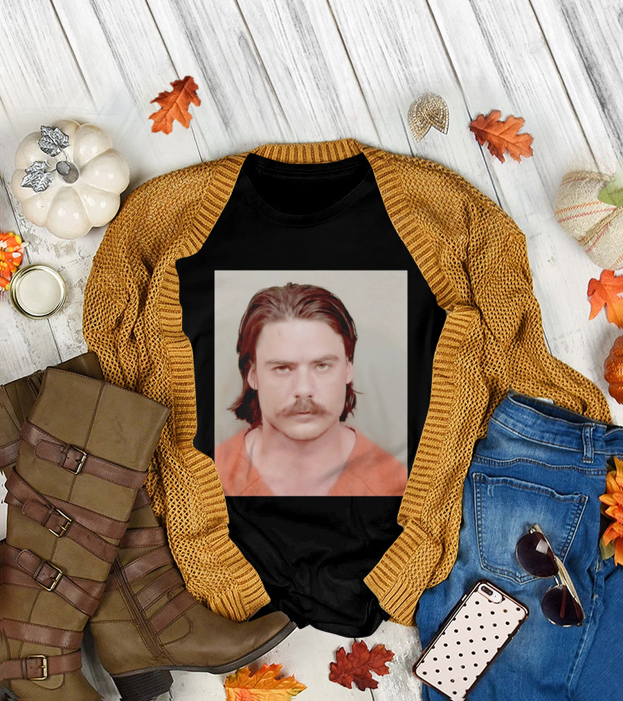 Dalton Eatherly shot Image Viral Photo Trend T-Shirt