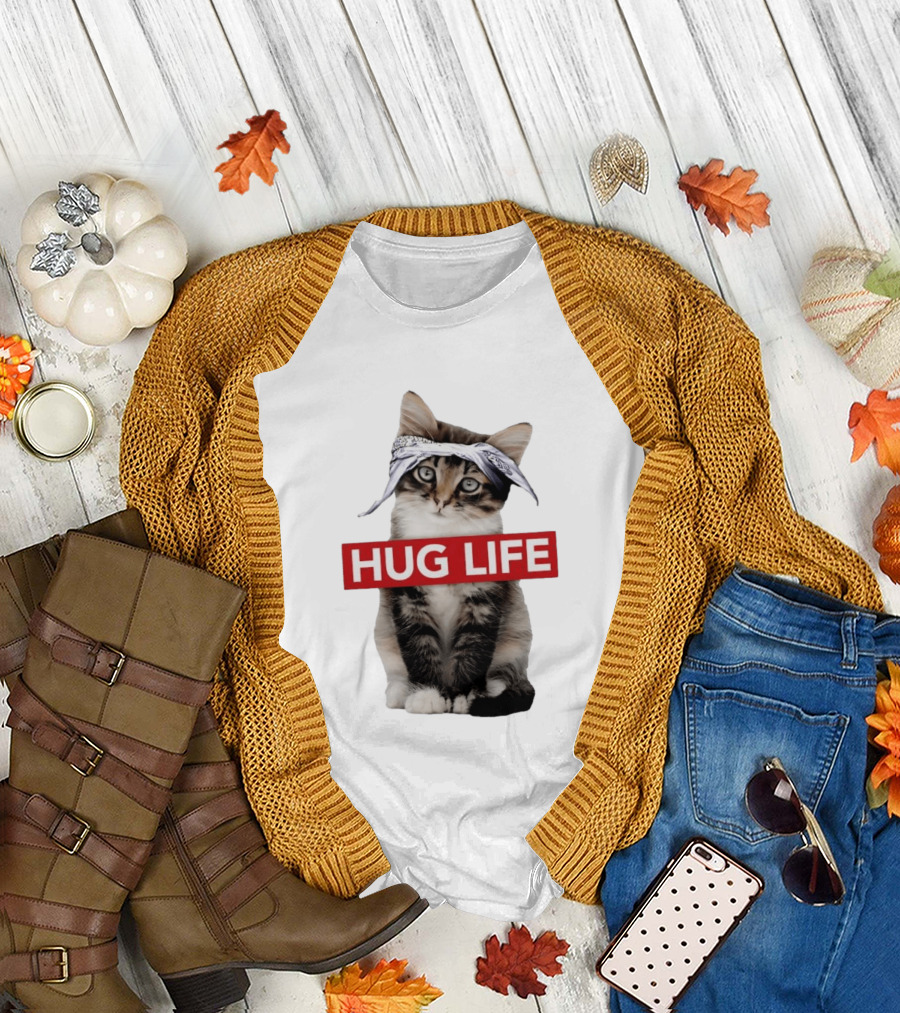 Hug Life Kitten Bandana Retro Funny Cat T-Shirt