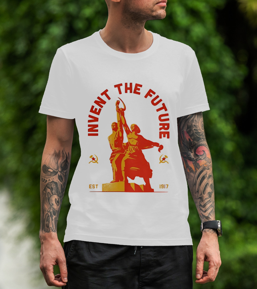 Invent The Future Est 1917 Worker And Kolkhoz Woman Statue T-Shirt