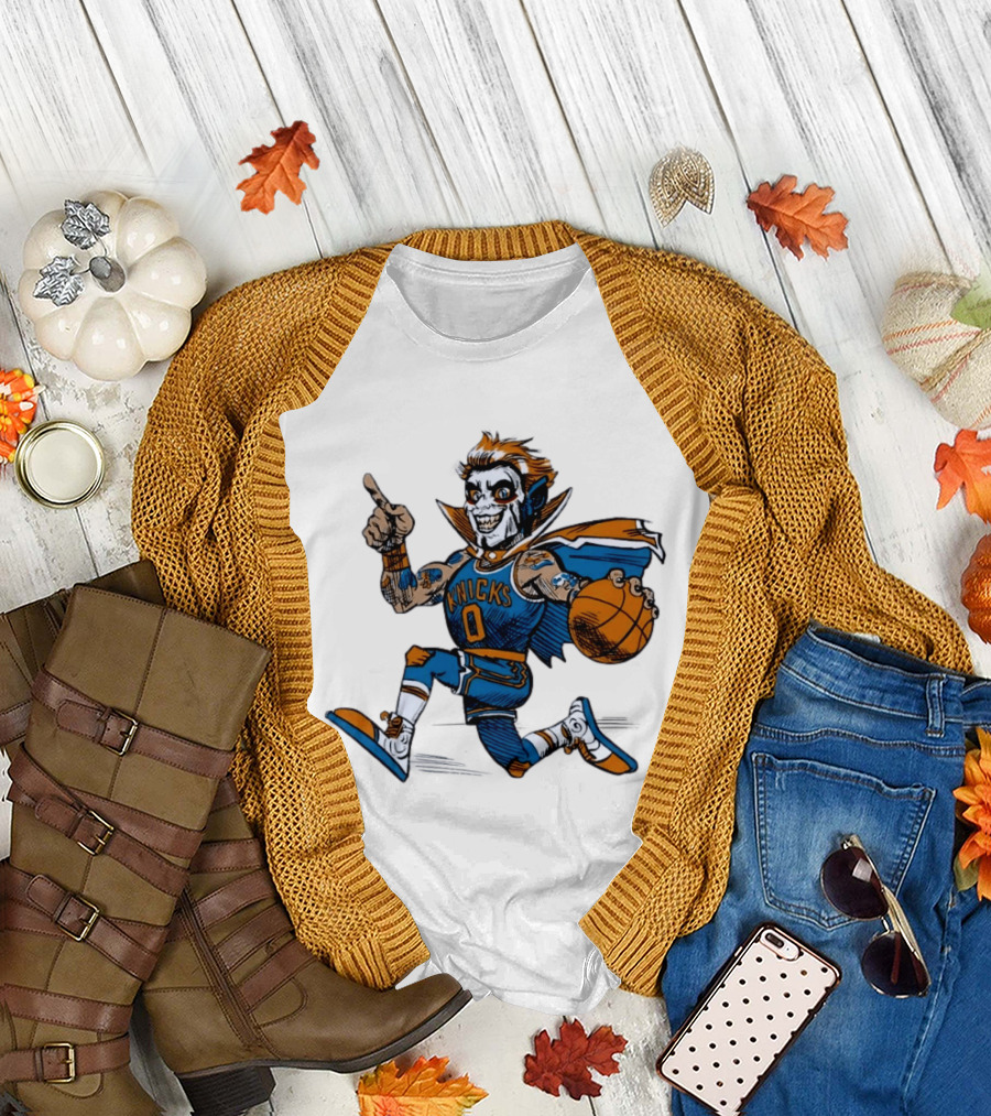 New York Knicks Dracula Vampire Basketball Comic T-Shirt