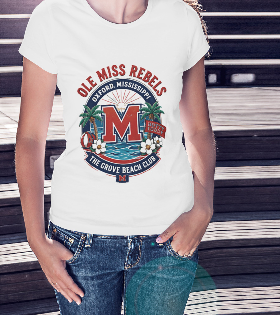 Ole Miss Rebels Oxford Mississippi The Grove Beach Club Hotty Toddy M T-Shirt