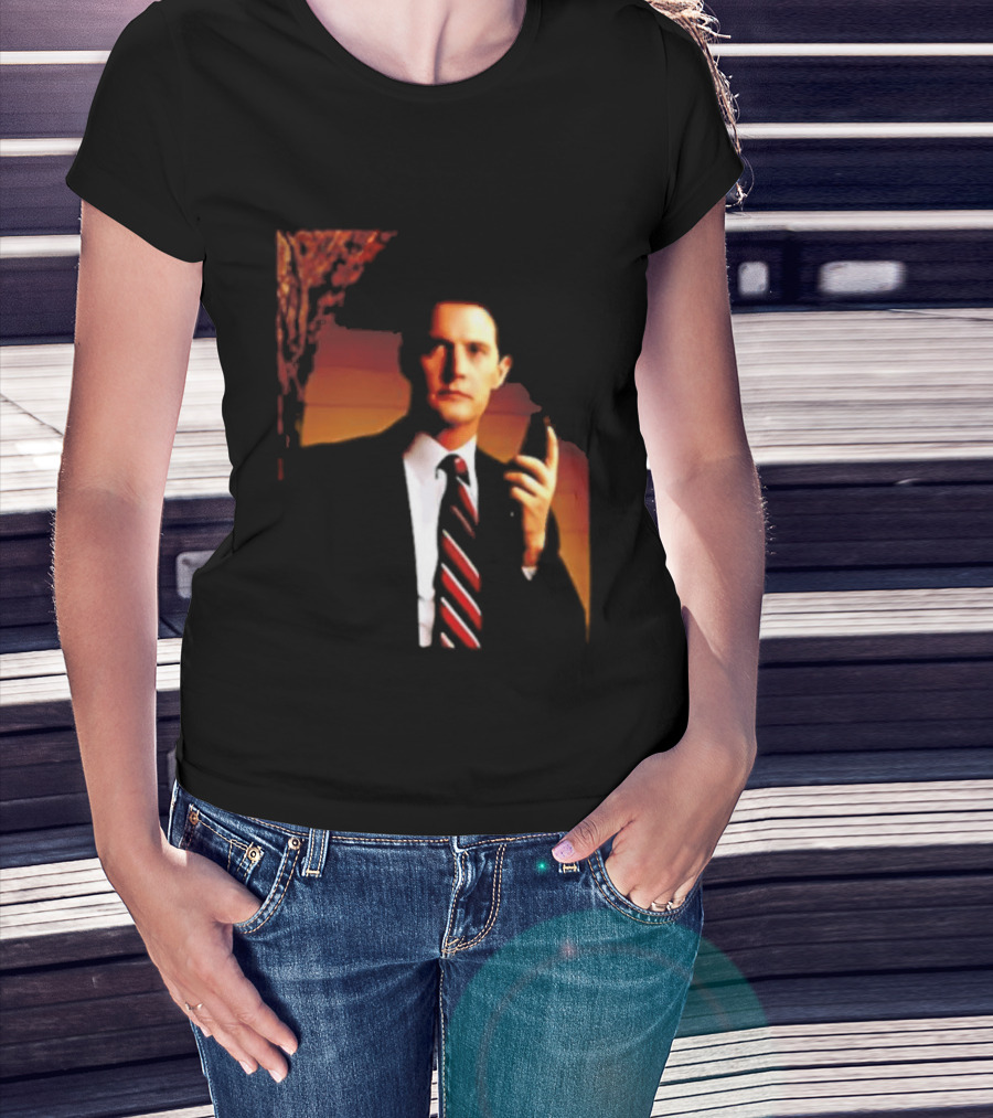 Dale Cooper Twin Peaks Iconic Red Room Aesthetic T-Shirt