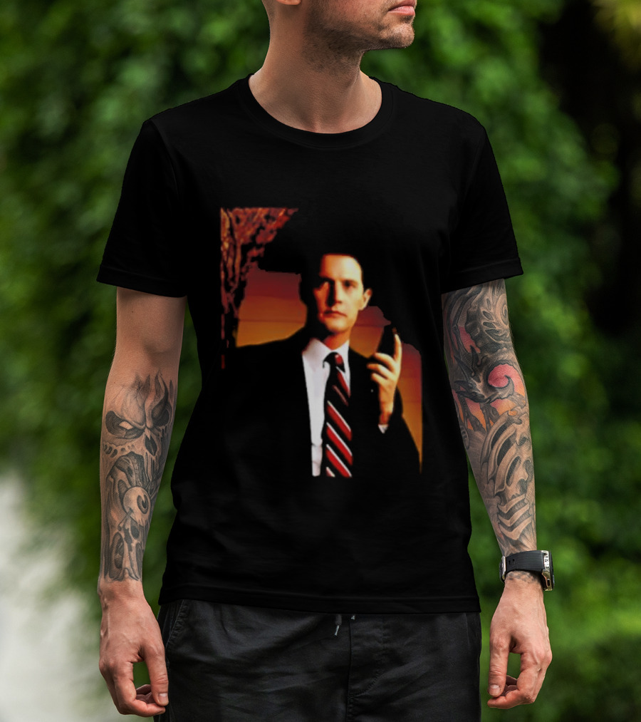 Dale Cooper Twin Peaks Iconic Red Room Aesthetic T-Shirt