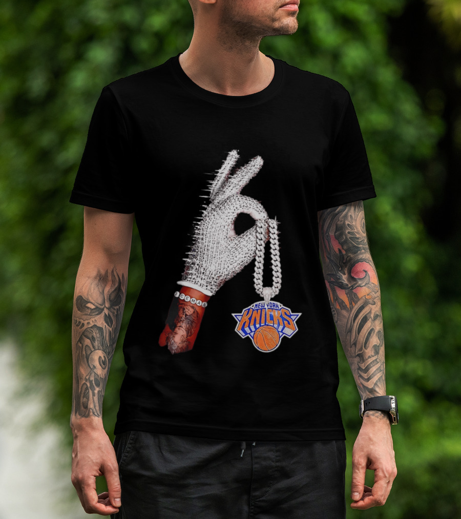 New York Knicks Iceman Glove Chain Basketball Fashion T-Shirt