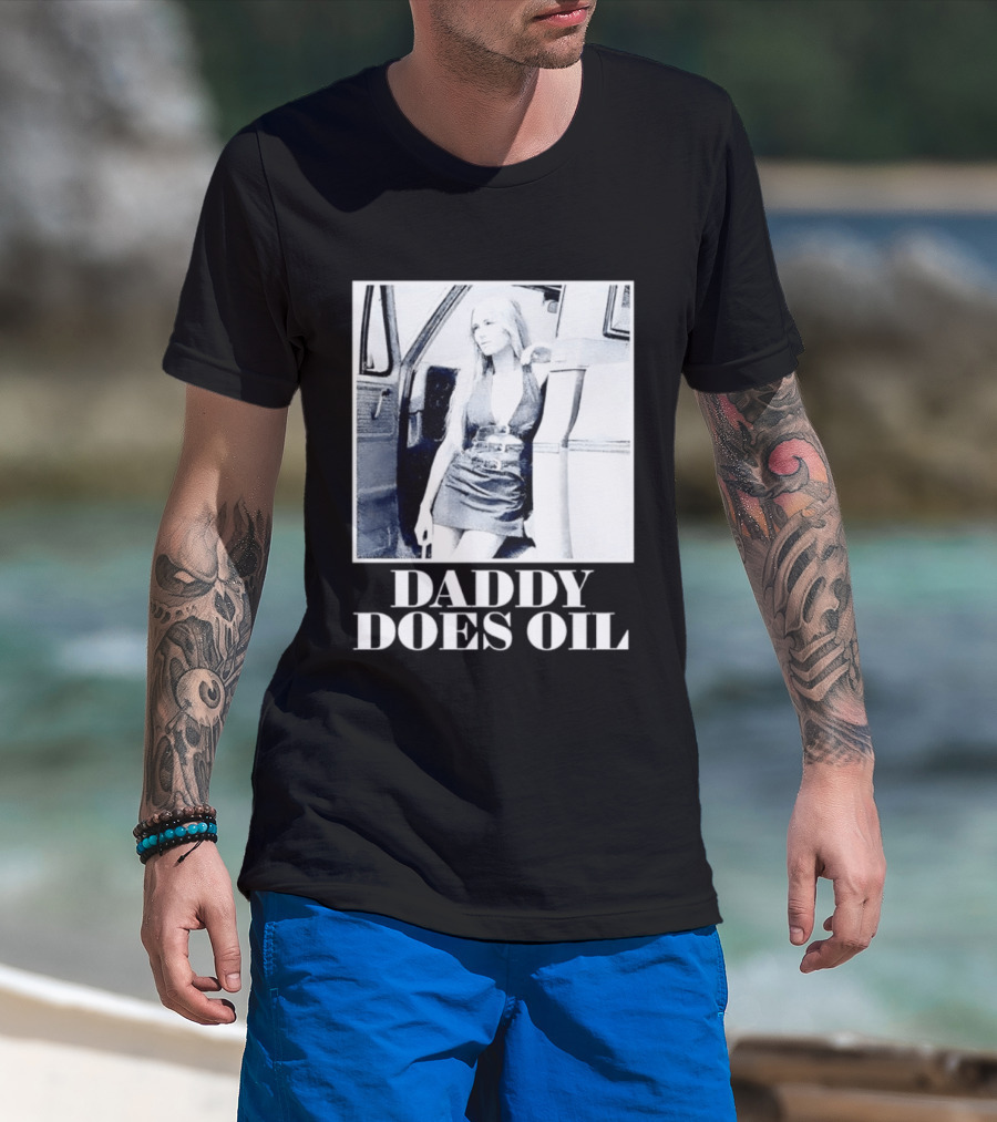 Daddy Does Oil Classic Retro Style Vintage Vibes T-Shirt