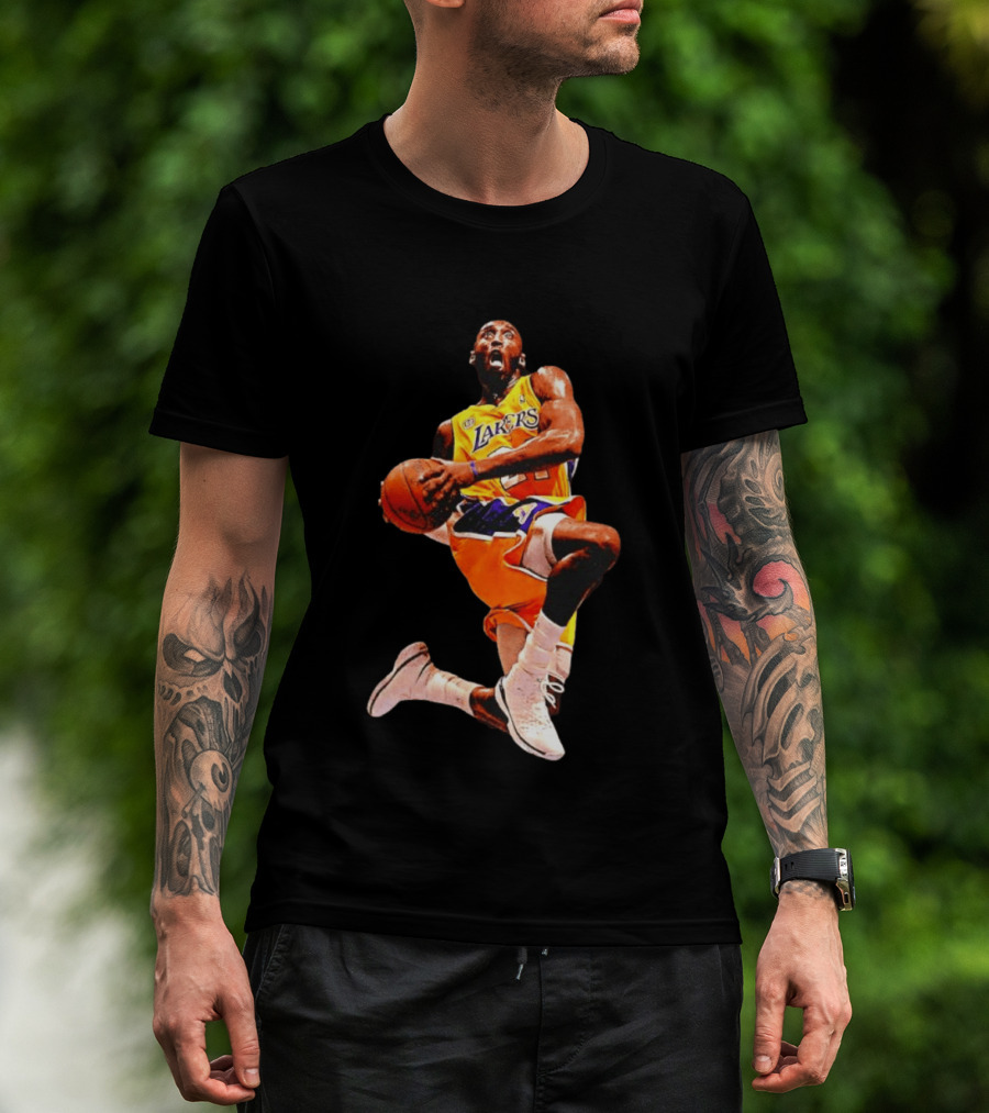 Kobe Bryant Los Angeles Lakers 24 NBA Dunk Pose Iconic Basketball Legend T-Shirt