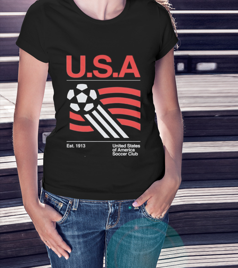 U.S.A. Est. 1913 United States Soccer Club Ball Flag T-Shirt