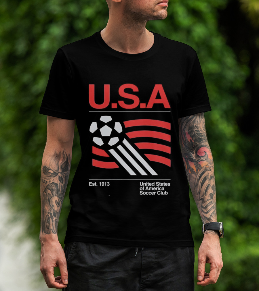 U.S.A. Est. 1913 United States Soccer Club Ball Flag T-Shirt