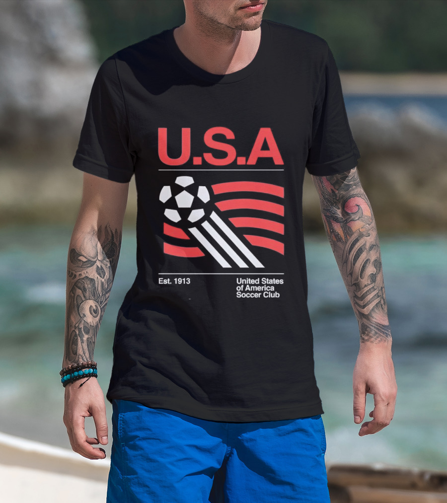 U.S.A. Est. 1913 United States Soccer Club Ball Flag T-Shirt