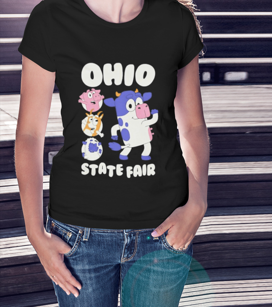 Blue Spotted Cow Pink Pig White Orange Goat Blue Sheep Farm T-Shirt