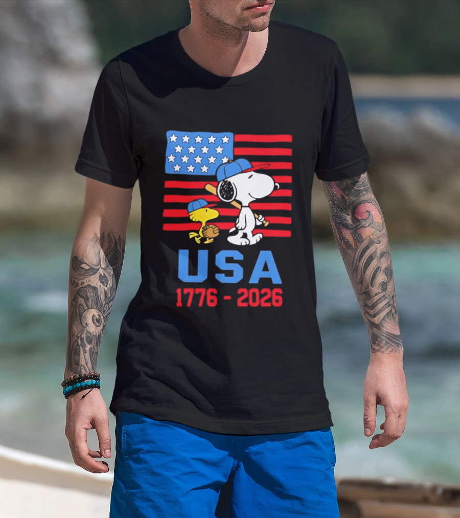 Snoopy Woodstock Peanuts USA Baseball American Flag 1776 2026 T-Shirt