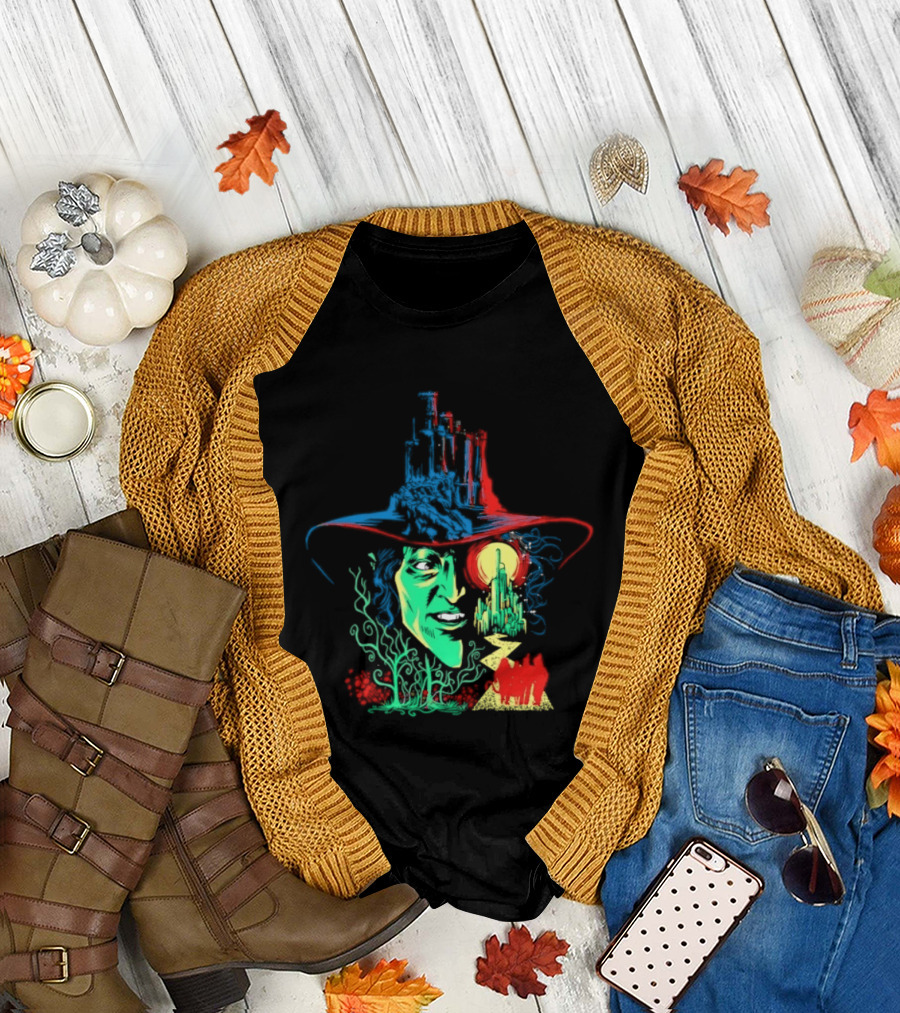 Pieces Of Oz Emerald City Wizard Face And Hat In Artistic T-Shirt