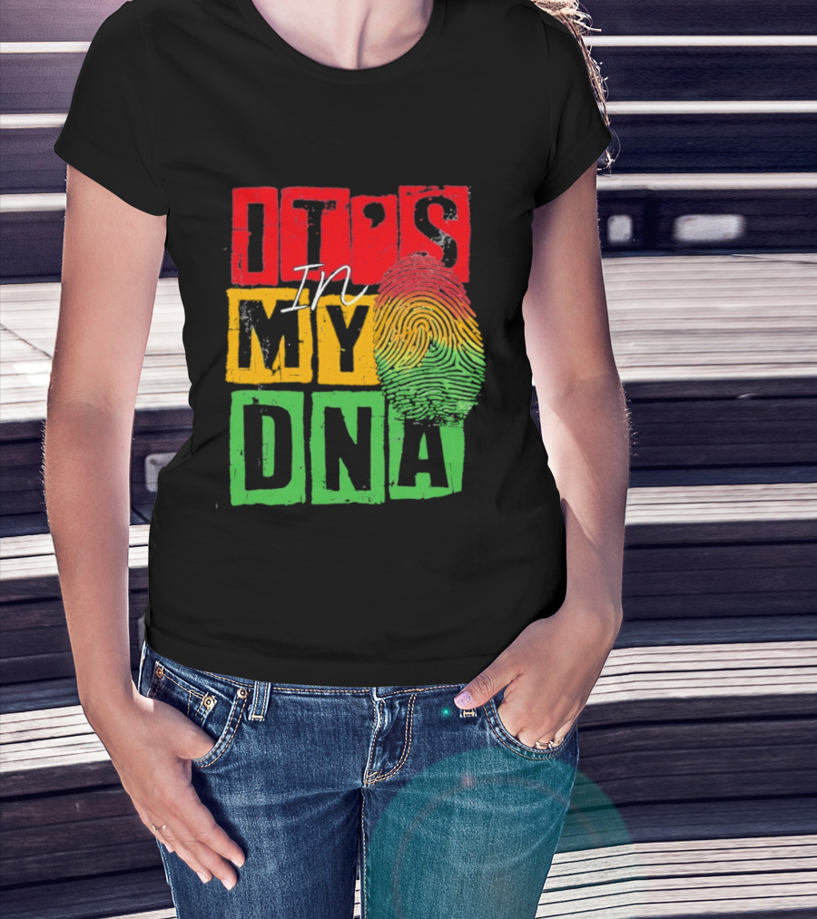 Juneteenth Black Queen It's In My DNA Fingerprint Red Yellow Green T-Shirt