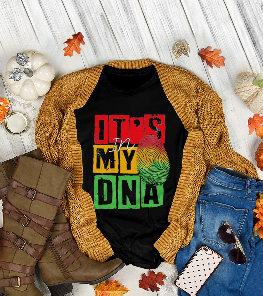 Juneteenth Black Queen It's In My DNA Fingerprint Red Yellow Green T-Shirt