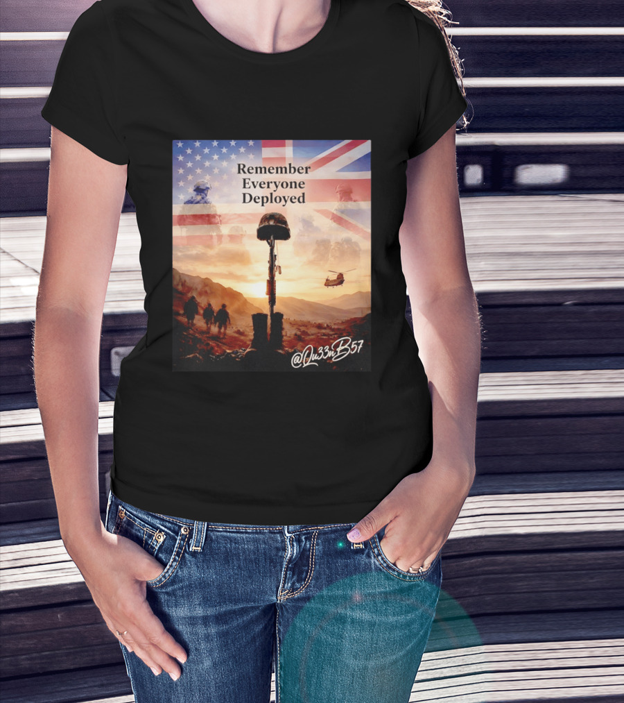United States United Kingdom Remember Everyone Deployed Chinook Helicopter T-Shirt