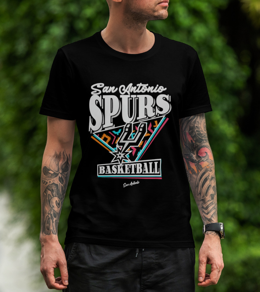 San Antonio Spurs 90s Basketball T-Shirt