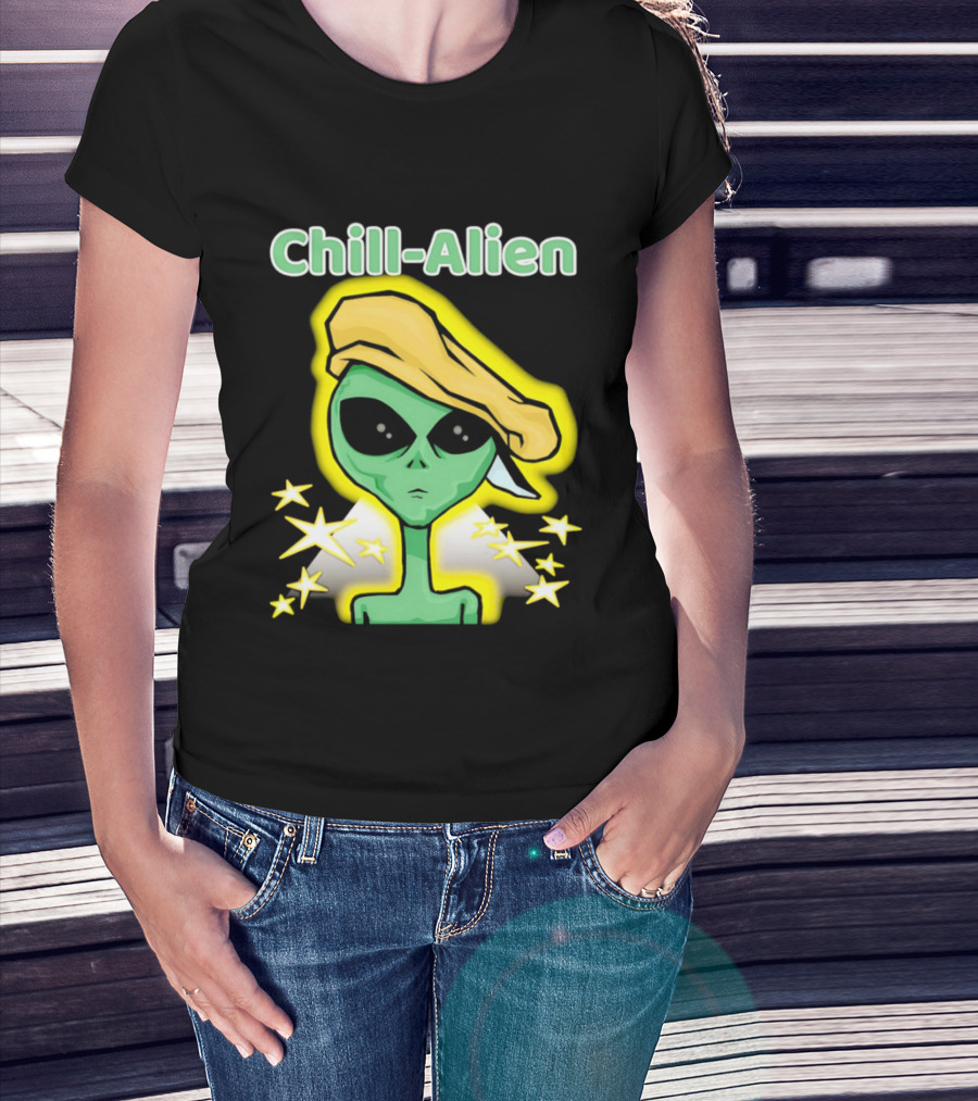 Chill Alien Beret Hat Stars Glow T-Shirt